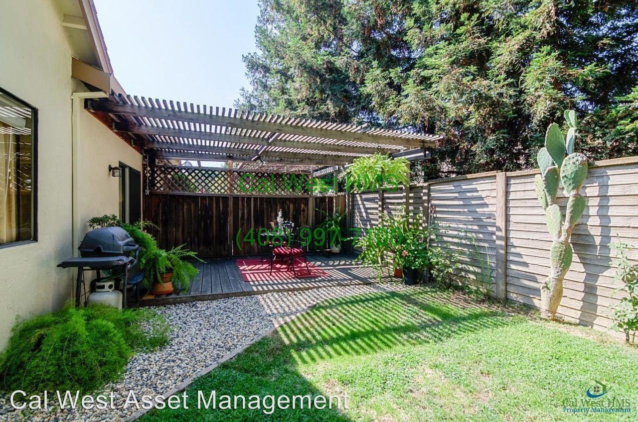 2267 Lusardi Dr - Photo 2 of 18