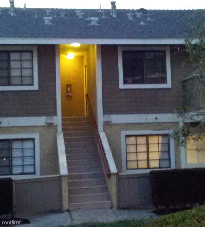 Santiago Springs - Photo 3 of 15