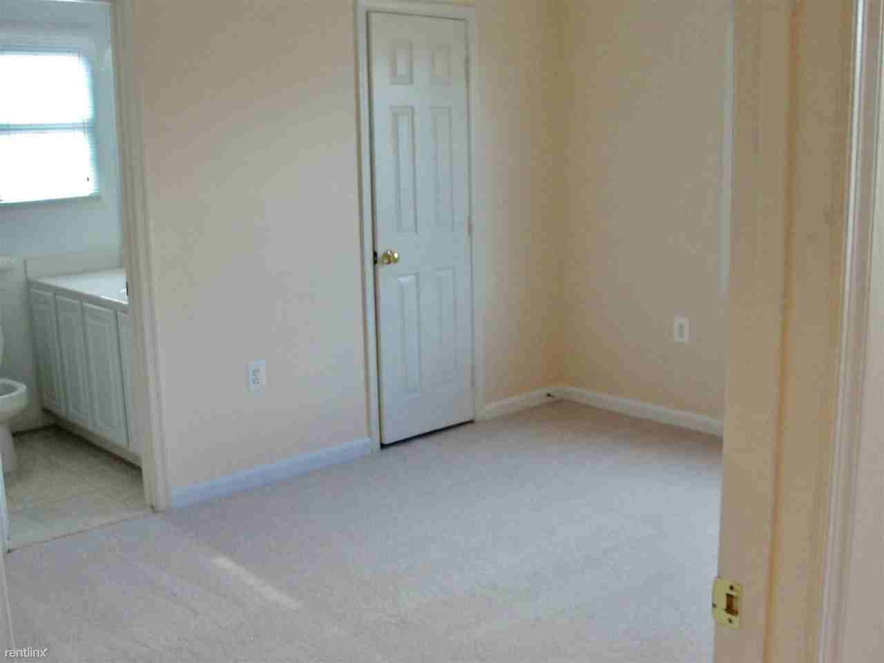 115-121 Westwick Ct - Photo 2 of 6