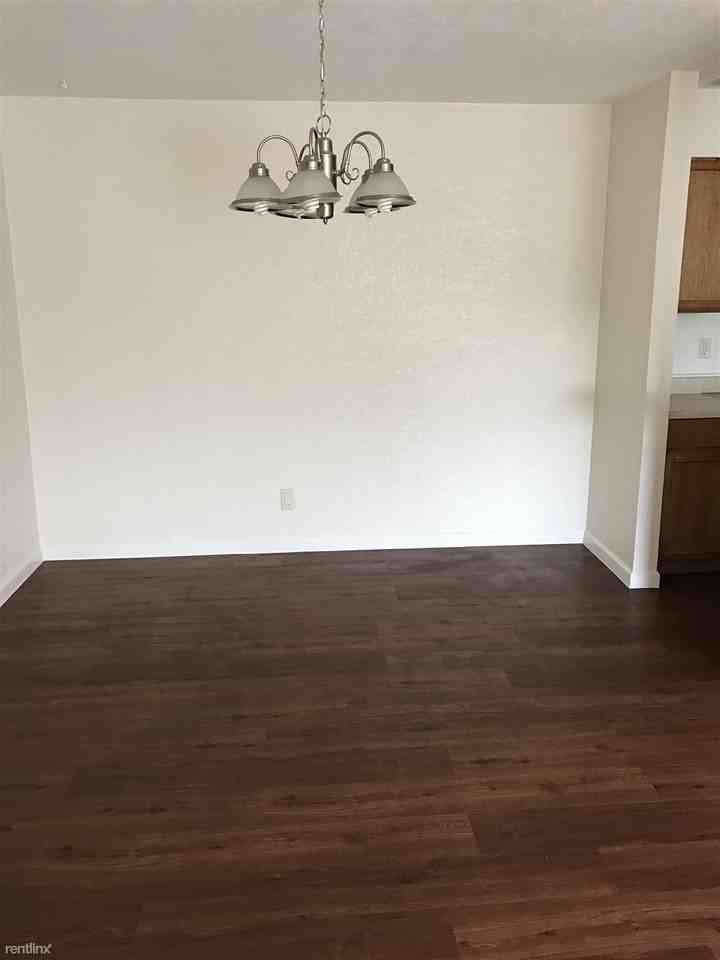 Casa Grande Apartments - Photo 2 of 34