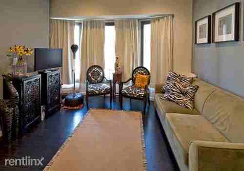 1025 W 25th St - Photo 2 of 10