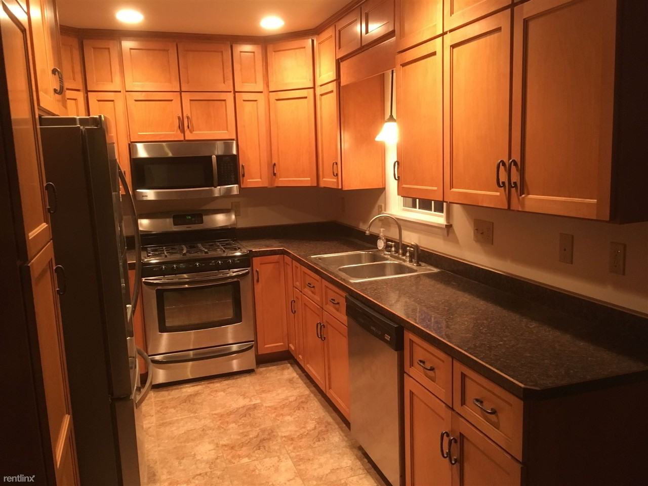 209 E Culvert St - Photo 2 of 9