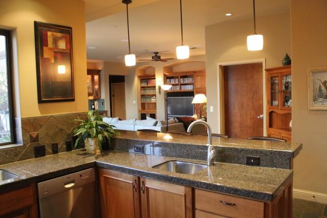 555 Main Street #400 - Photo 2 of 17