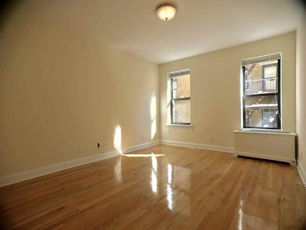 105 Pinehurst Ave #34