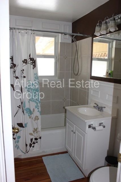 2120 Irving St - Photo 2 of 17