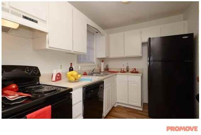 Stanford Oaks - Photo 3 of 10