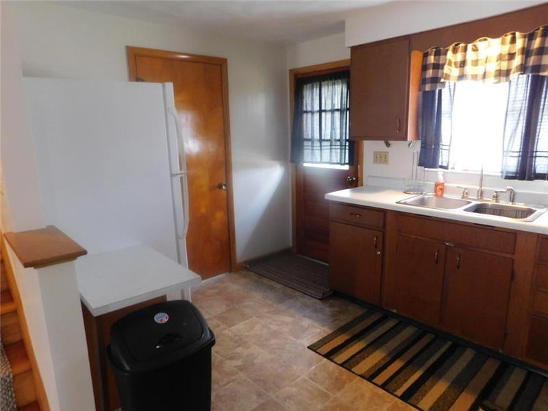 71200 Sharon Rd - Photo 2 of 12