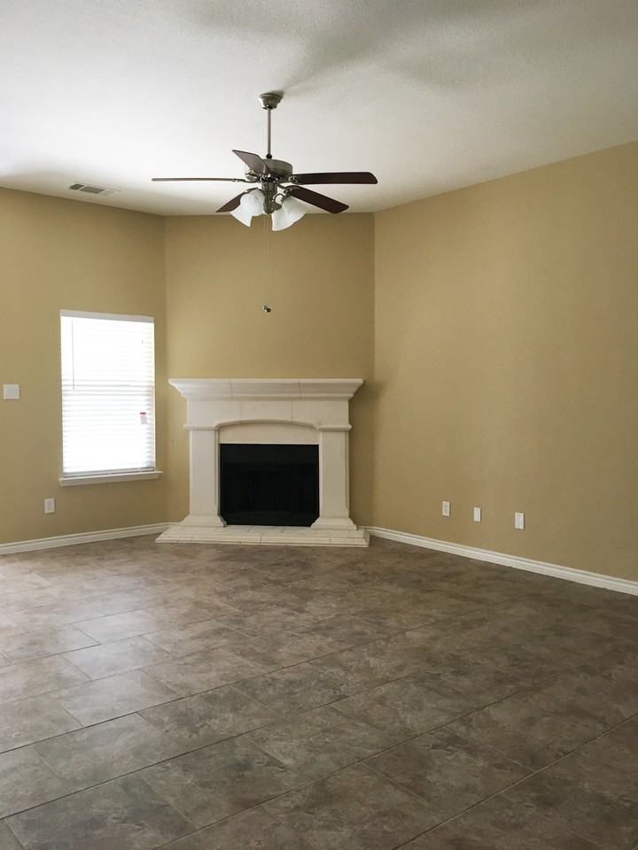 9329 Jason Ct - Photo 3 of 23