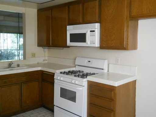 7851 Southlake Dr #2 - Photo 3 of 23