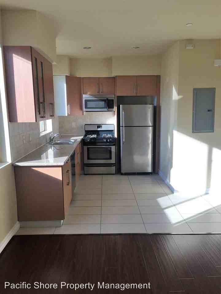 16023 Vanowen St - Photo 2 of 9