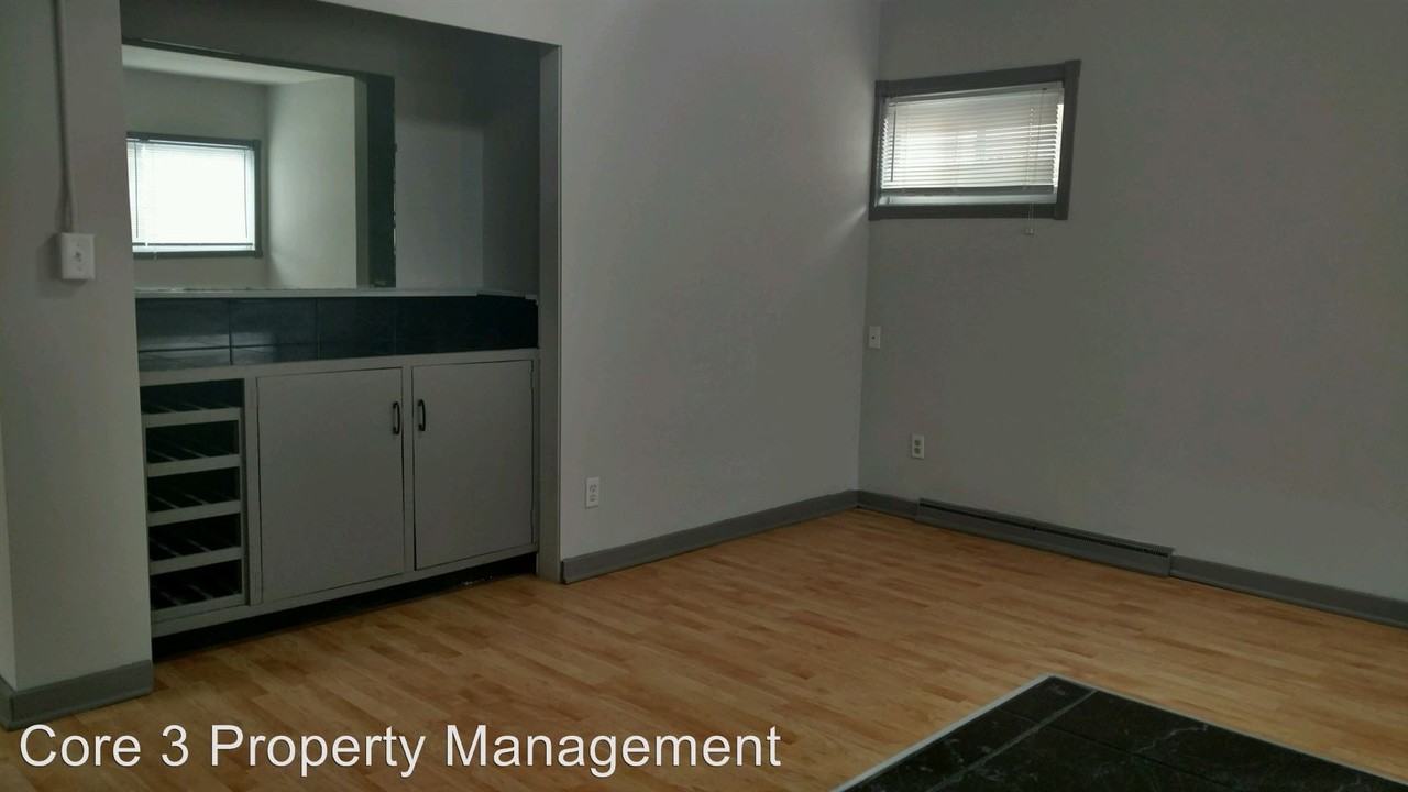 519 N Main St - Photo 3 of 12