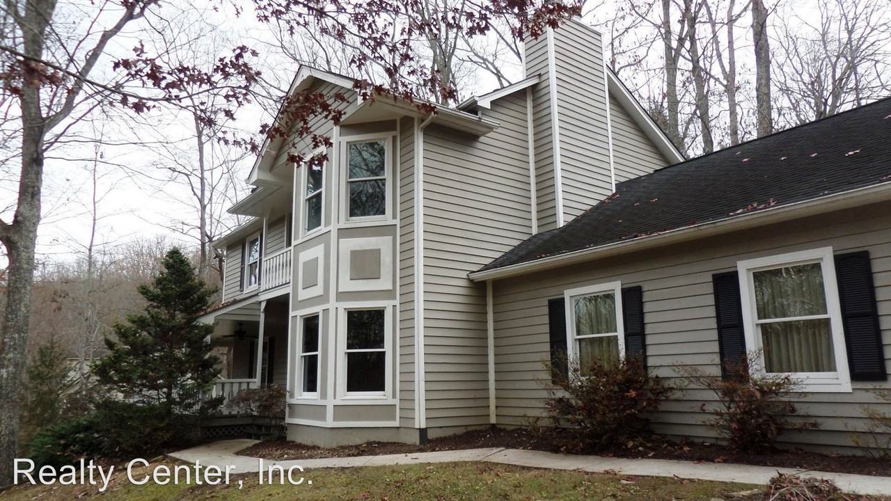 102 Briarwood Dr - Photo 2 of 20