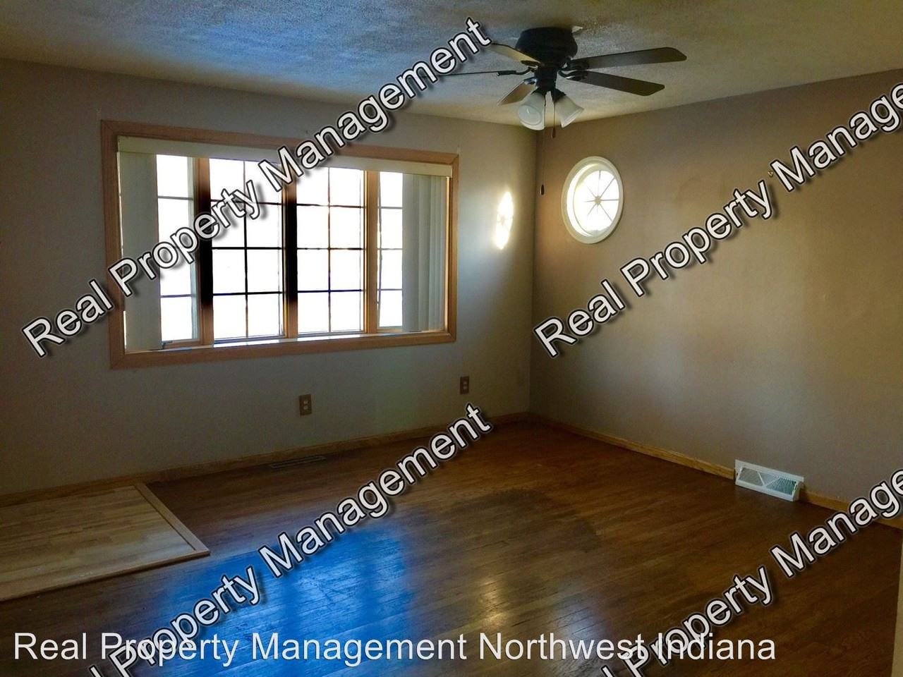 334 N Arbogast St - Photo 2 of 13