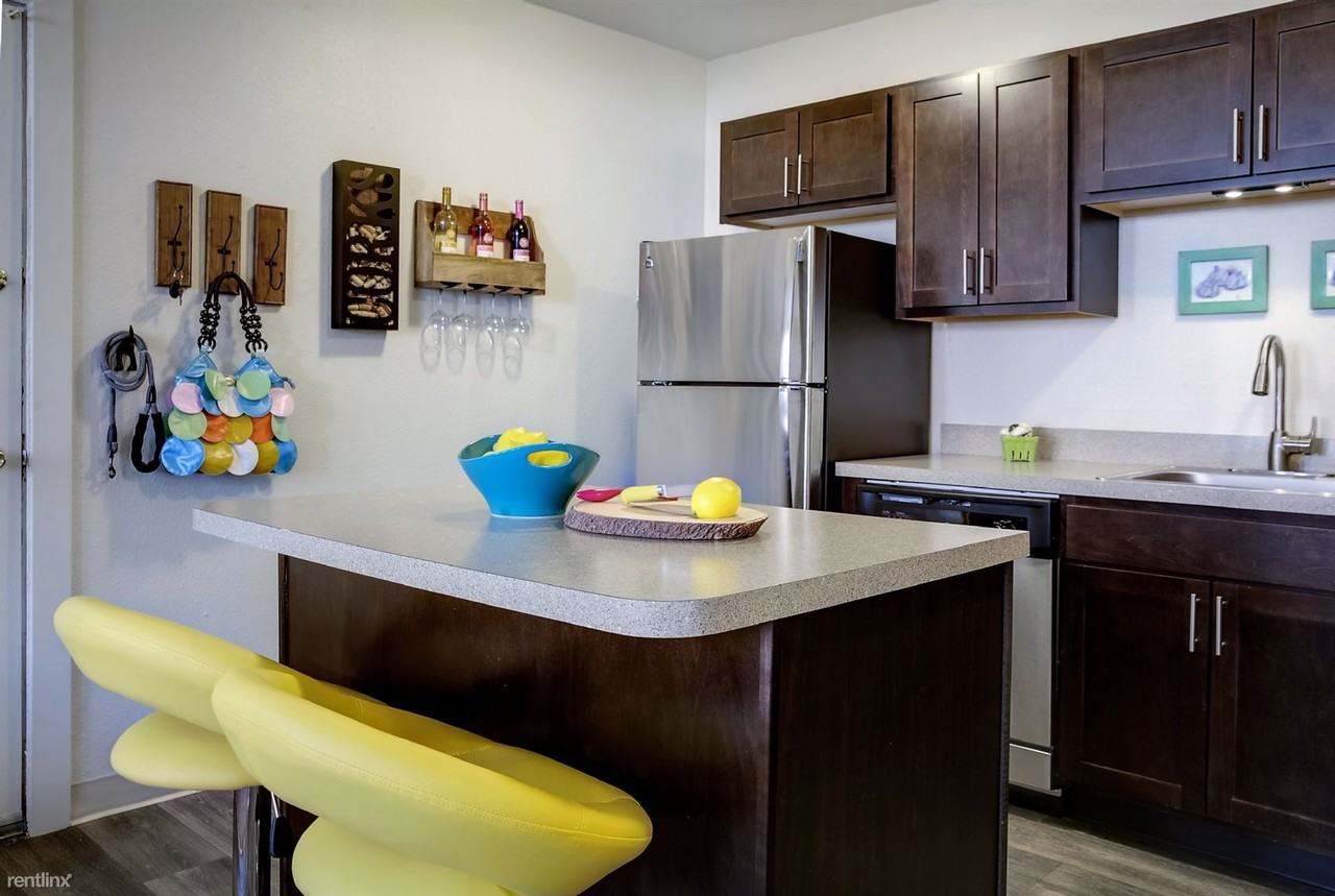 The Landing Apartments - Photo 3 of 23