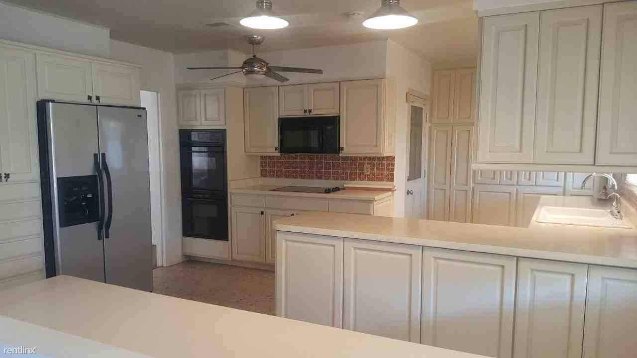 4216 E Patricia Jane Dr - Photo 3 of 20