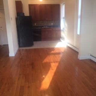 7222 Broadway - Photo 3 of 5