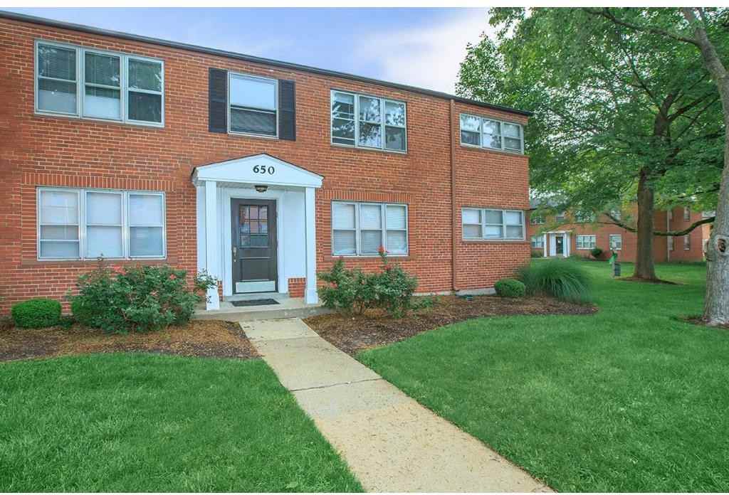 Trilogy Apartments 8650 Kingsbridge Ln, University City, MO 63132