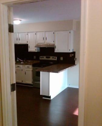 303 Oak Street - Photo 2 of 5