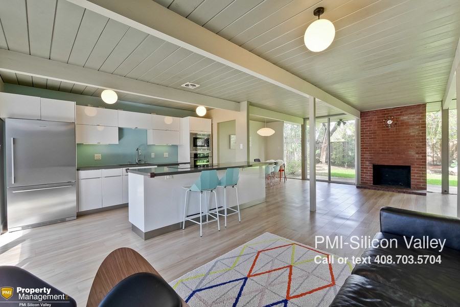 882 Brookgrove Ln - Photo 3 of 18