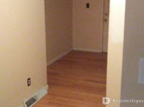 916 E 24th St - Photo 3 of 12