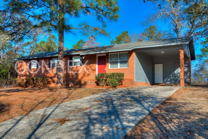 4113 N Sylvania Ct - Photo 3 of 21