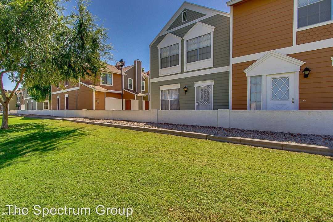 1970 N Hartford St #24