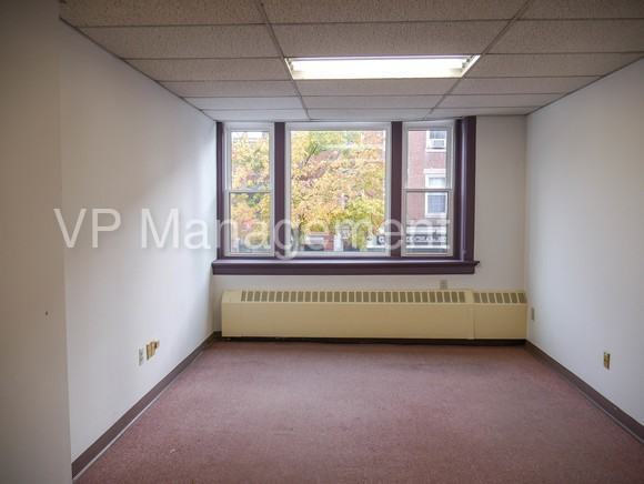 10 Center St - Photo 3 of 10