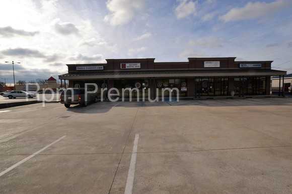 2060 Church St #C - Photo 2 of 7