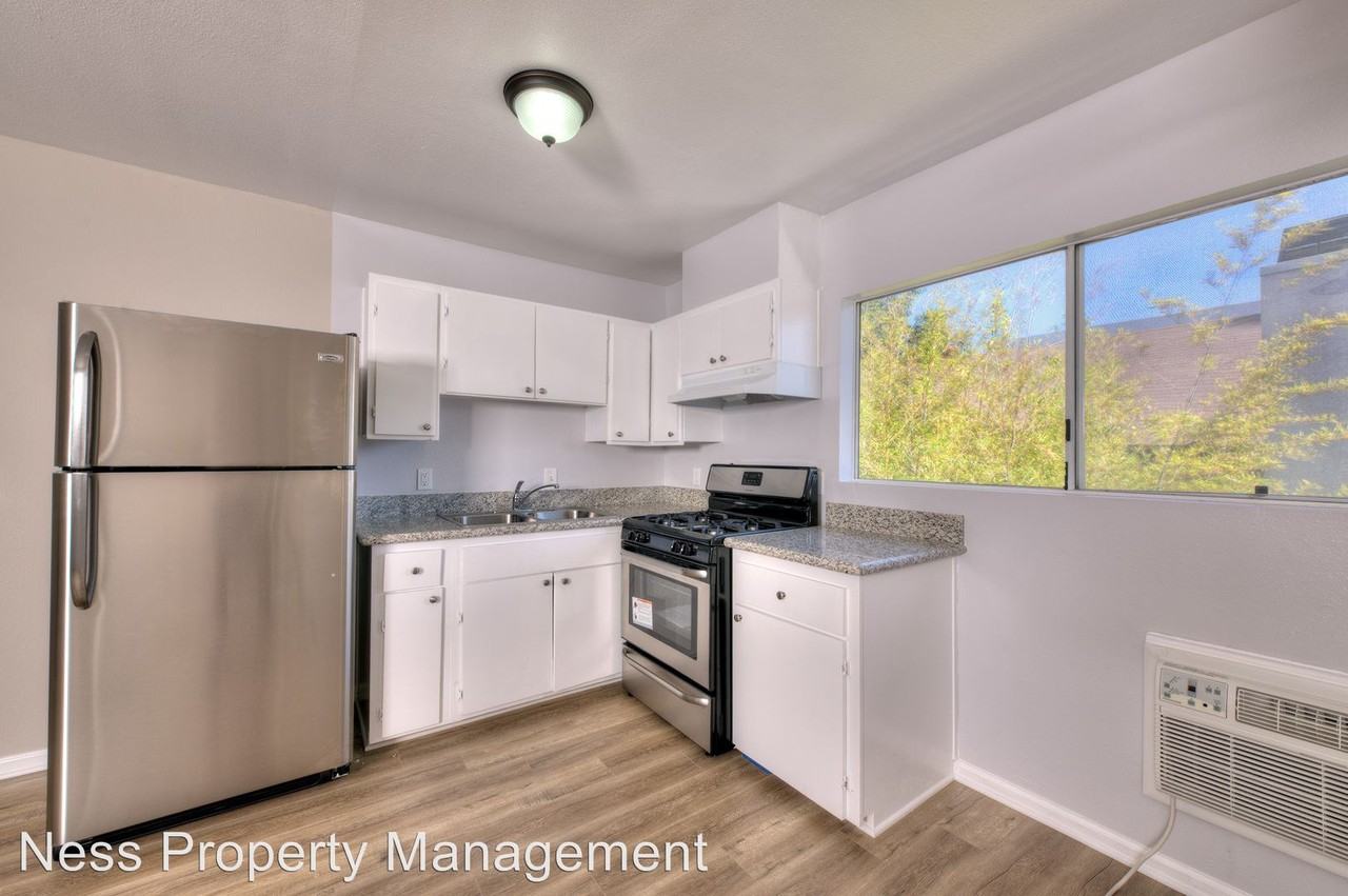 3933 Marathon St. - Photo 2 of 4