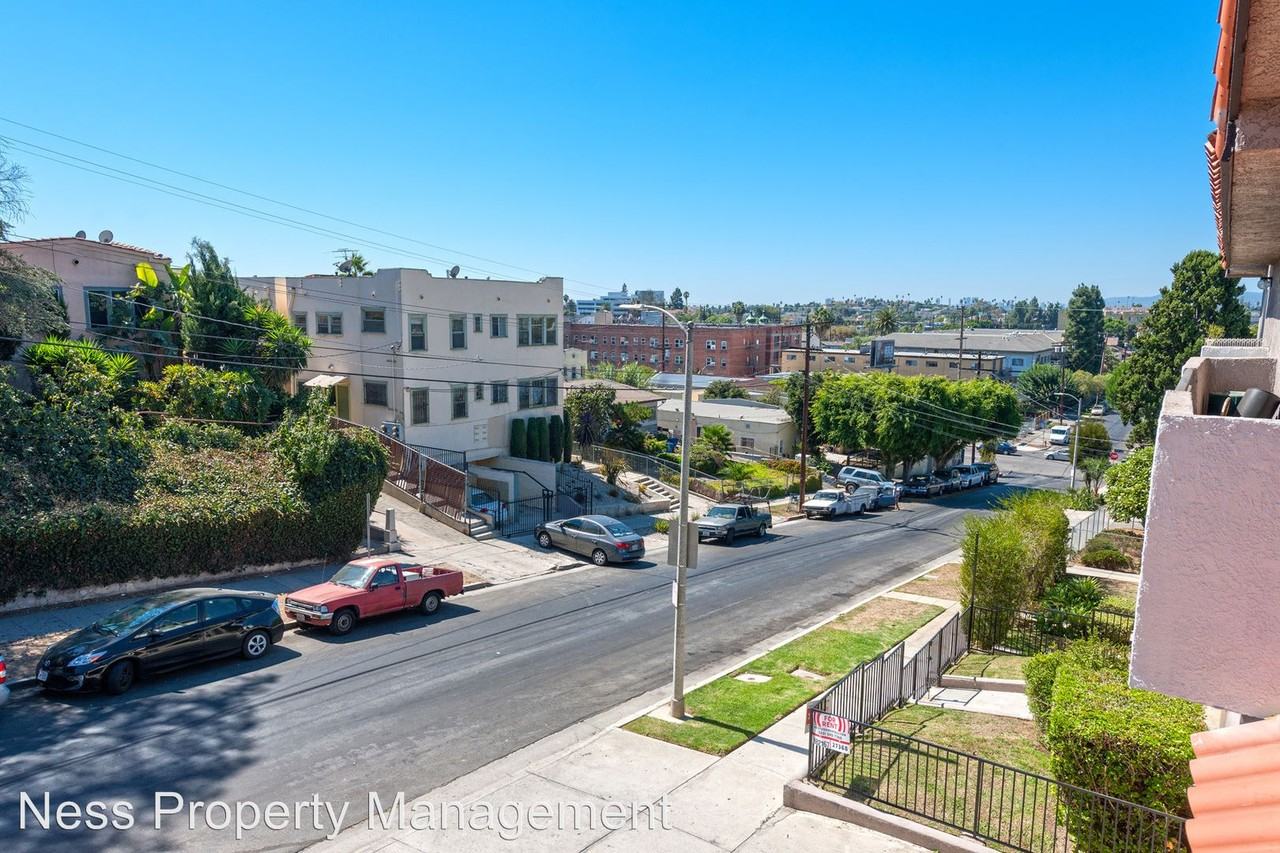 3933 Marathon St. - Photo 3 of 4