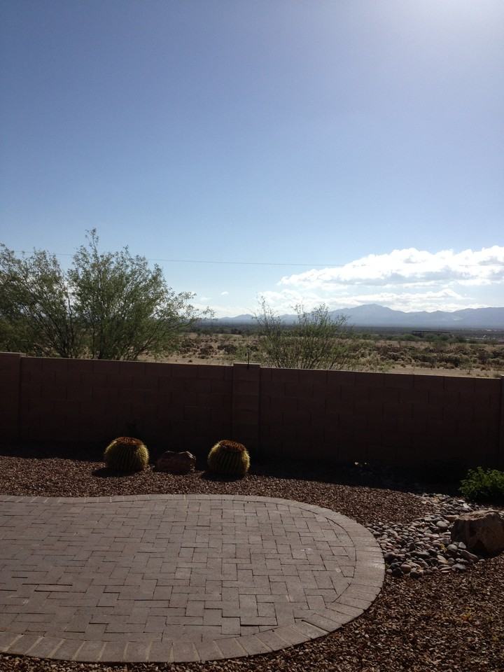 2252 N Avenida Mena - Photo 2 of 24