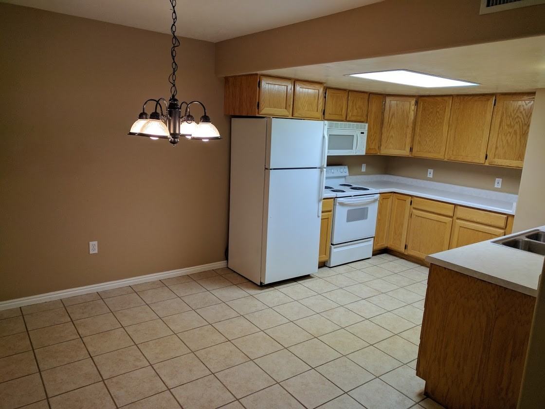 1502 N 1335 W - Photo 2 of 17