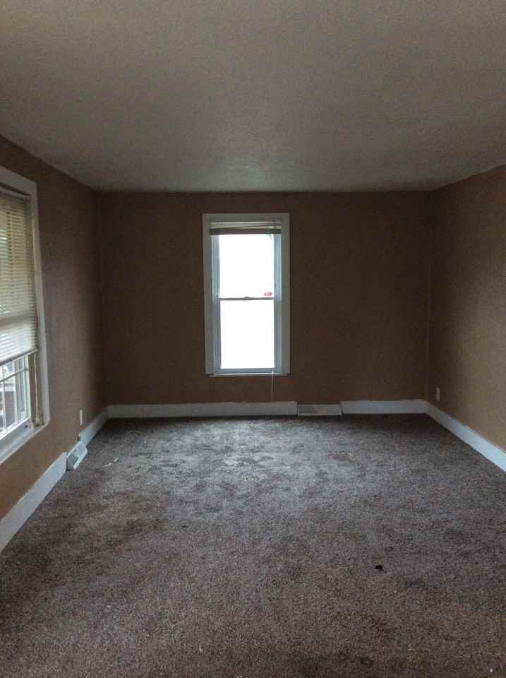 521 South Huttig Avenue - Photo 2 of 11