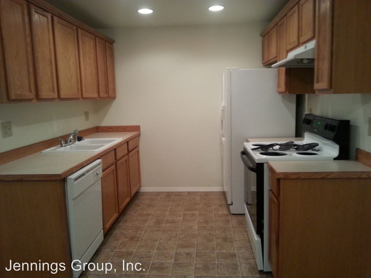 1352/1354/1356 Bramblewood Lane Apartments 1354 Bramblewood Ln