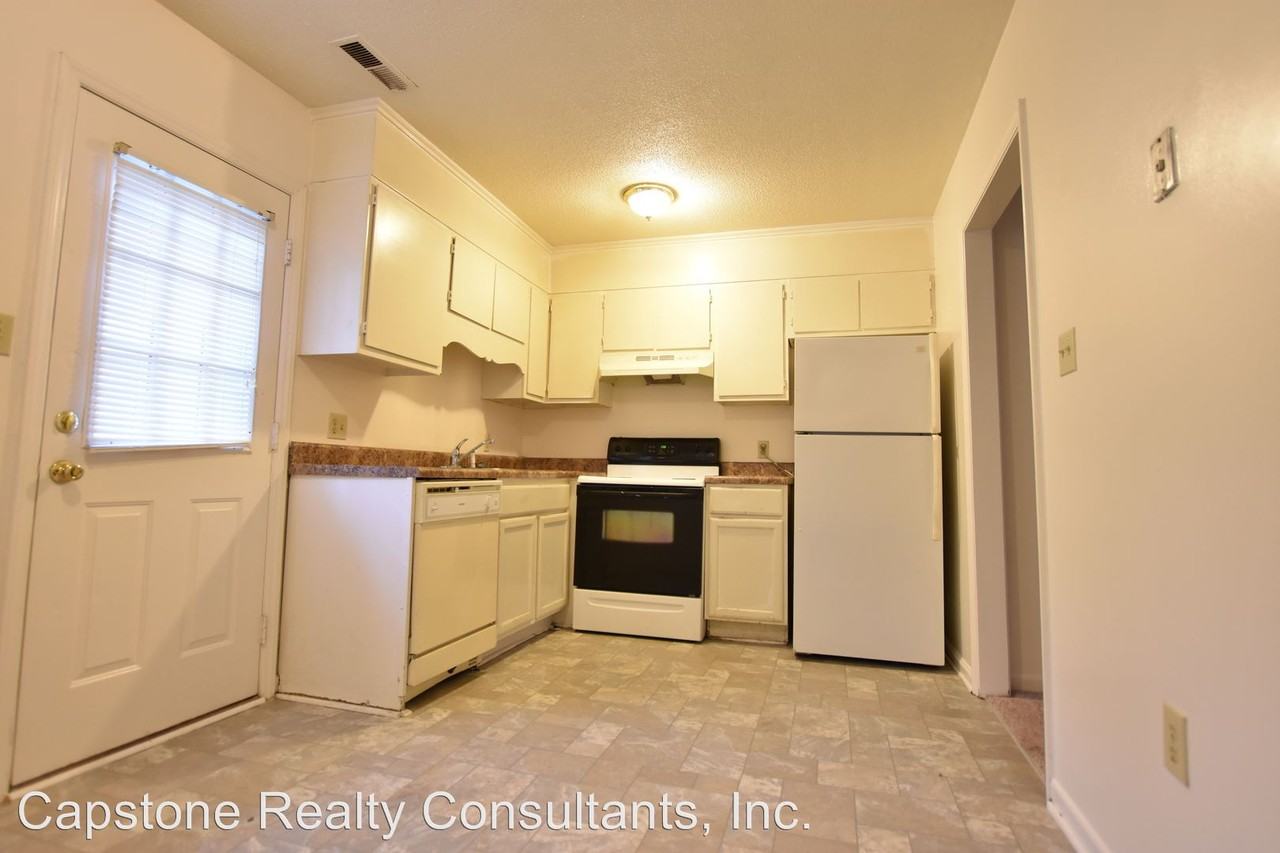 101 Royal Forest Ct - Photo 2 of 8