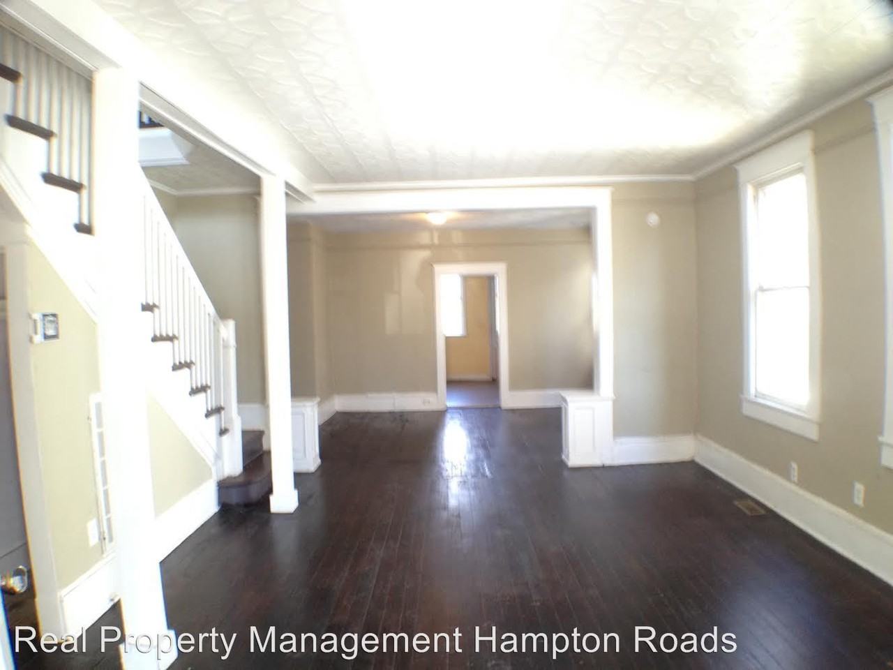 2626 Kimball Terrace - Photo 2 of 10