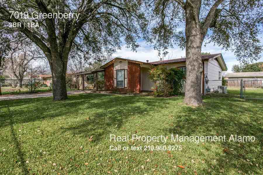 7019 Greenberry Dr - Photo 2 of 25