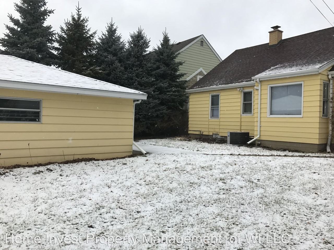 7701 W Keefe Ave - Photo 2 of 8