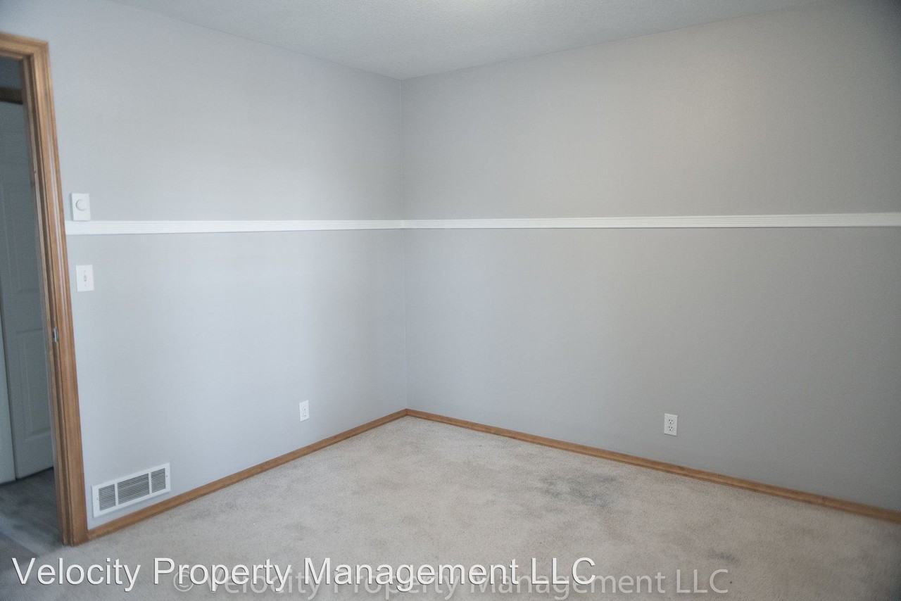 19322 Galen Rd - Photo 2 of 20