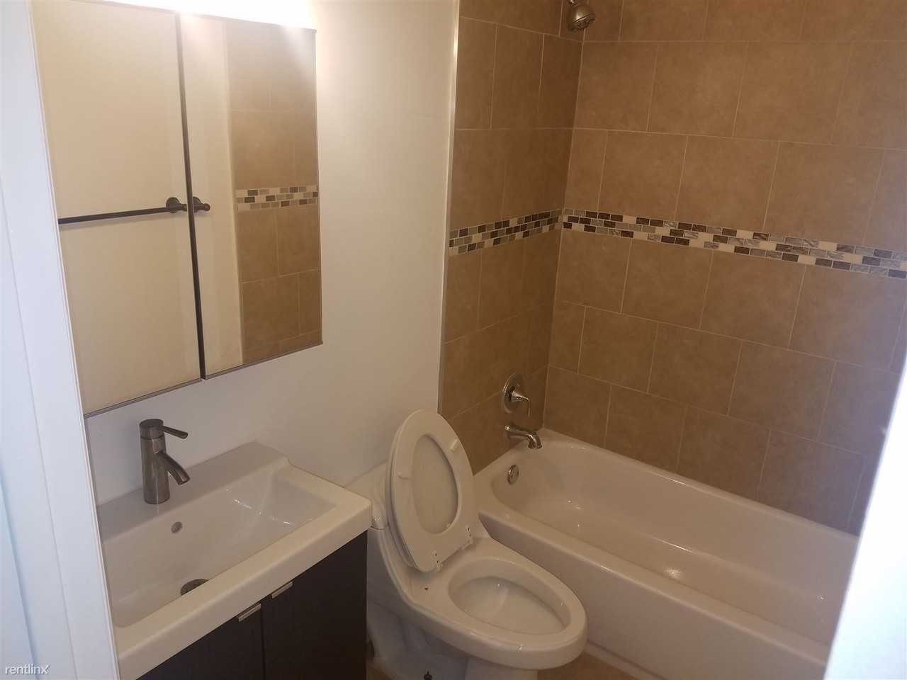 6518 SW 23rd St - Photo 3 of 6