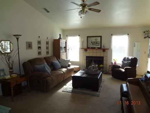 8206 Scenic Hills Way - Photo 2 of 6