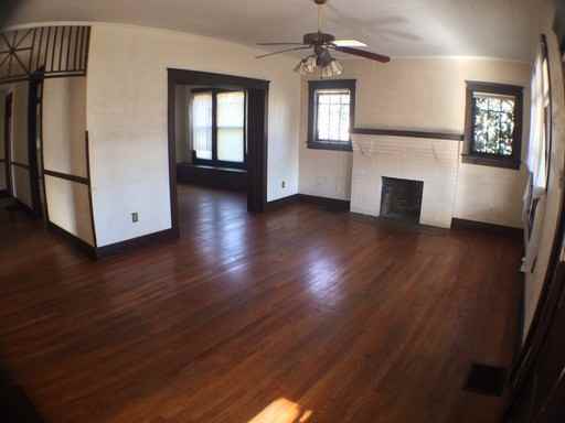 1711 Coker Ave - Photo 2 of 10