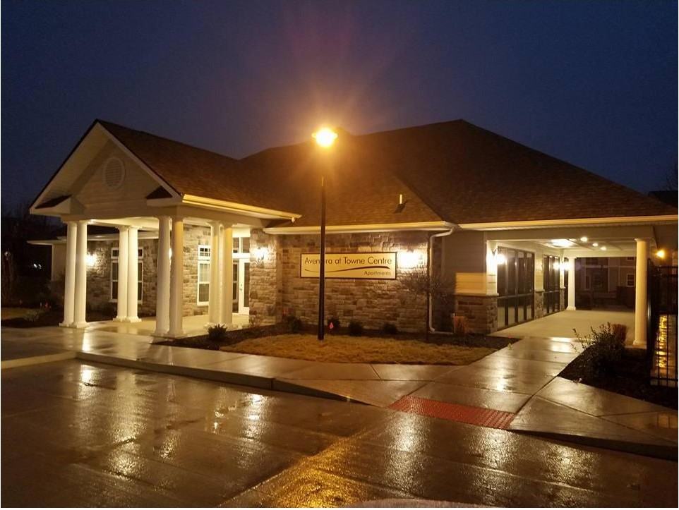 Aventura at Towne Centre - Photo 2 of 8