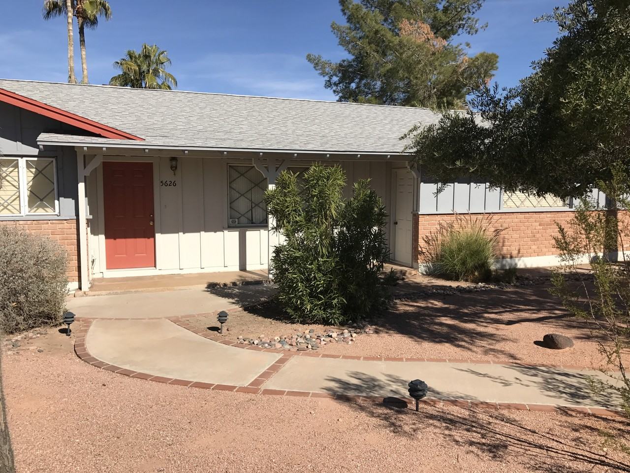 5626 E Wilshire Dr - Photo 3 of 19