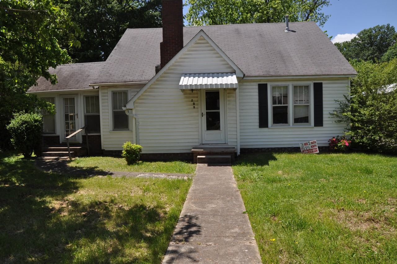 209 S Trenton St - Photo 2 of 29