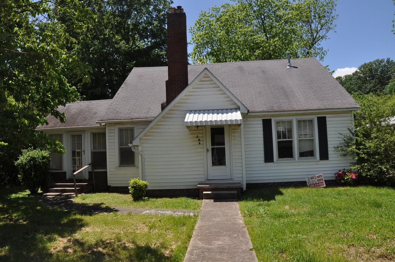 209 S Trenton St - Photo 3 of 29