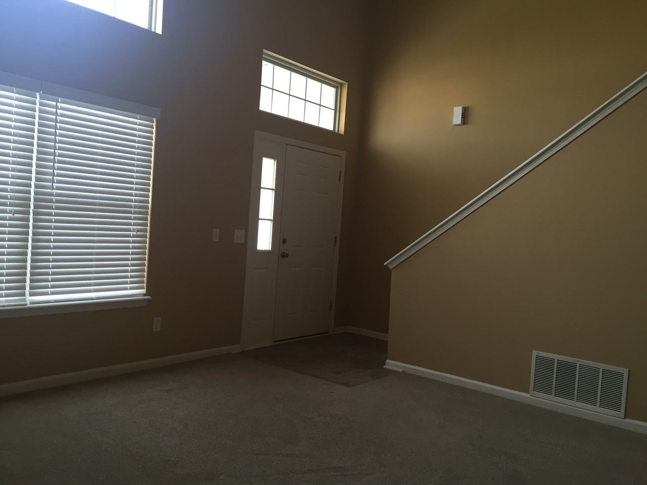 10609 Sedgegrass Dr - Photo 2 of 14