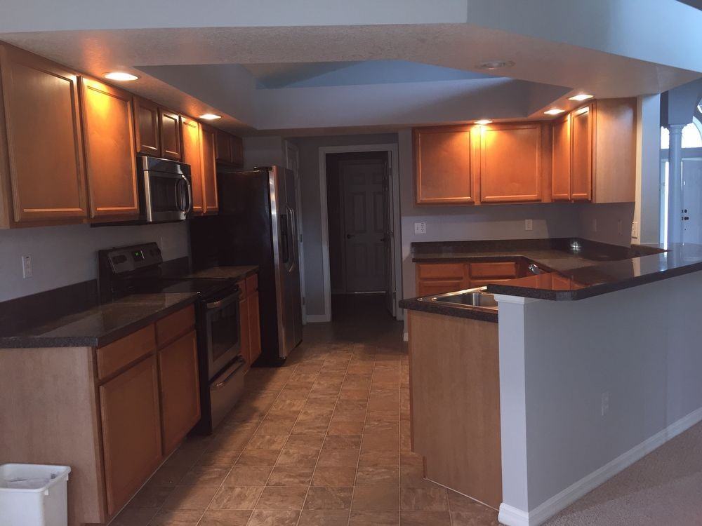 779 Knightsbridge Cir - Photo 3 of 17