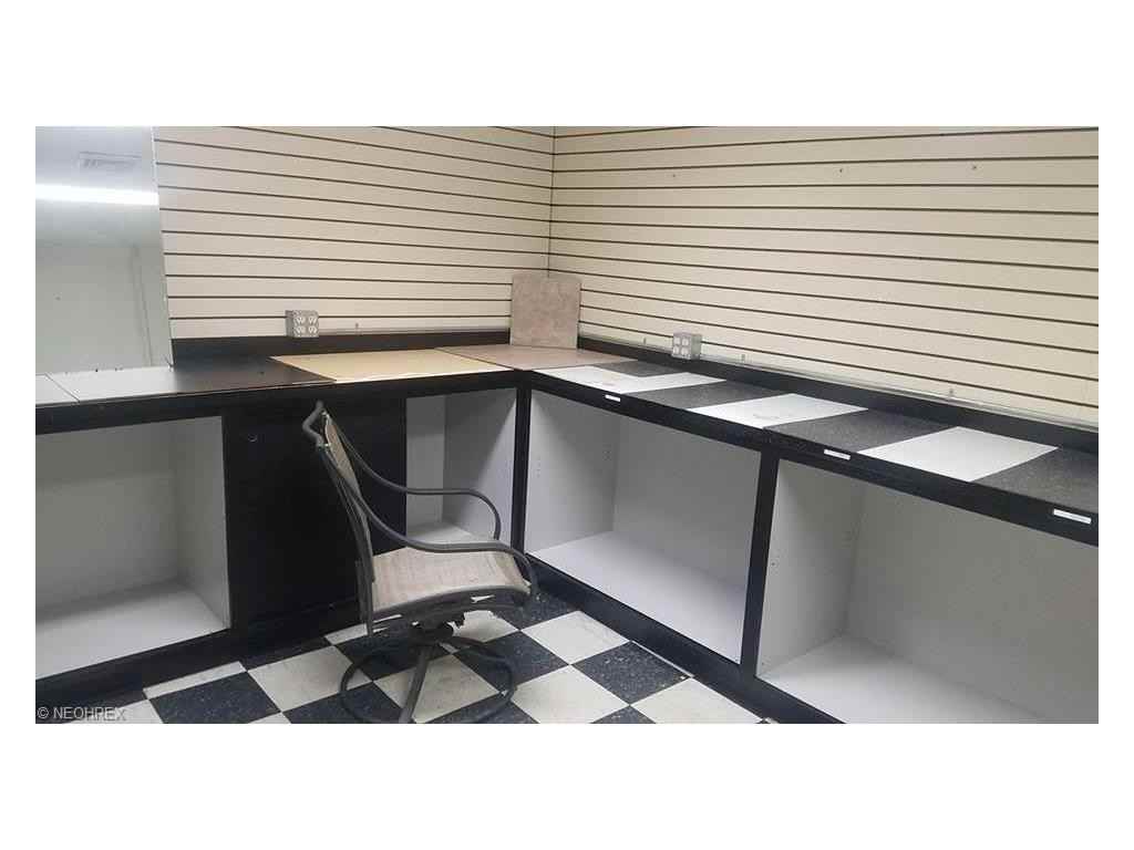 11542 Chillicothe Road - Photo 2 of 8