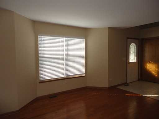 25827 Daffodil Ln - Photo 3 of 13